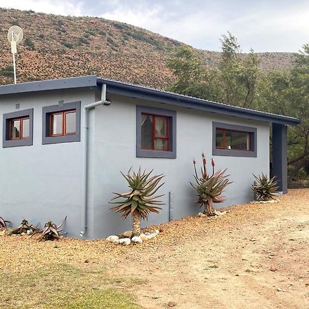 Oaksrest Vineyards Guest Farm Hotel Ladismith Kültér fotó
