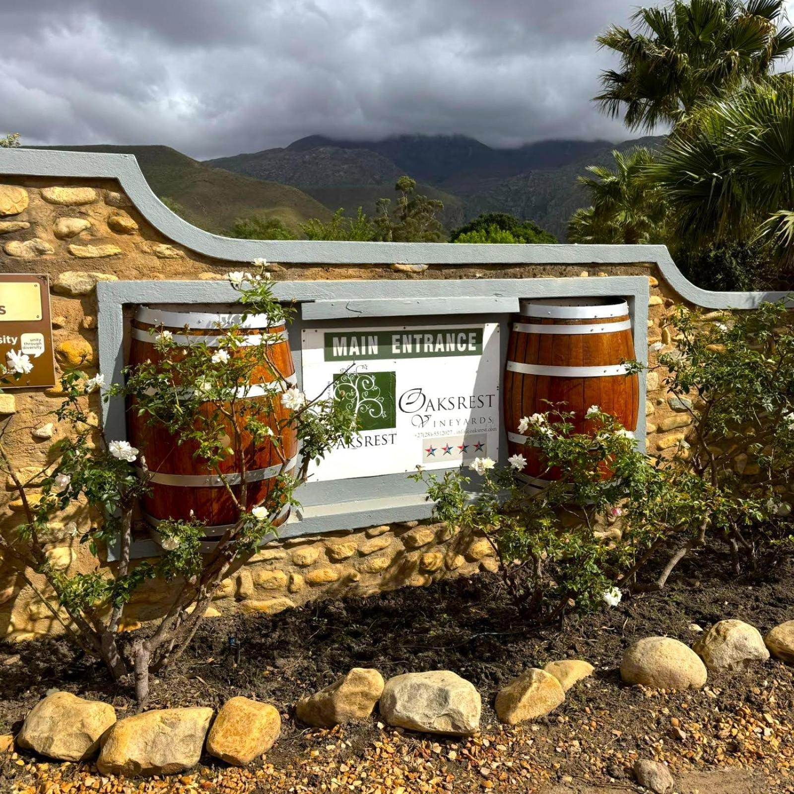 Oaksrest Vineyards Guest Farm Hotel Ladismith Kültér fotó