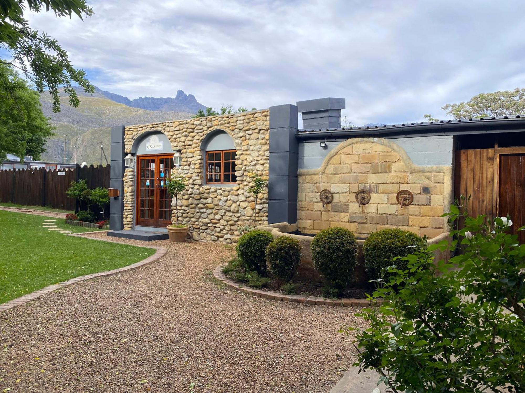 Oaksrest Vineyards Guest Farm Hotel Ladismith Kültér fotó